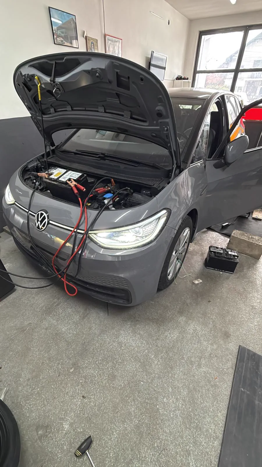 2021 VOLKSWAGEN ID.3 · EV workshop service case